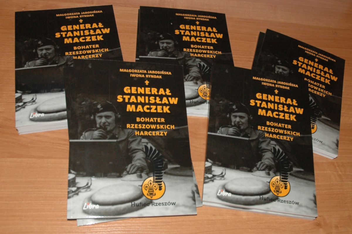 17. książka ''Generał Stanisław Maczek - bohater rzeszowskich harcerzy''